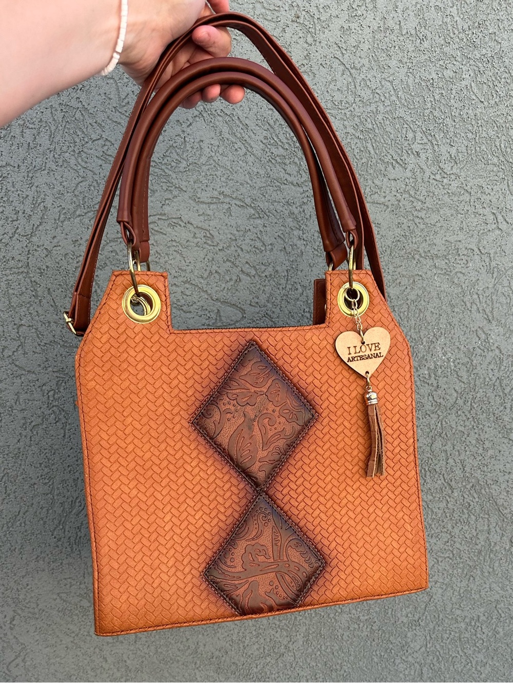 Artisanal Tan Shoulder Bag with Embossed Accents